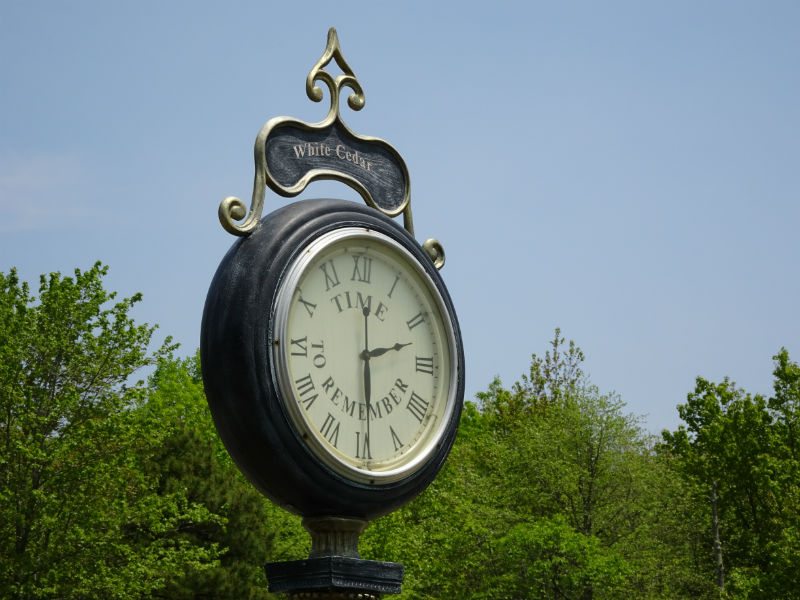 White Cedar time to remember clock